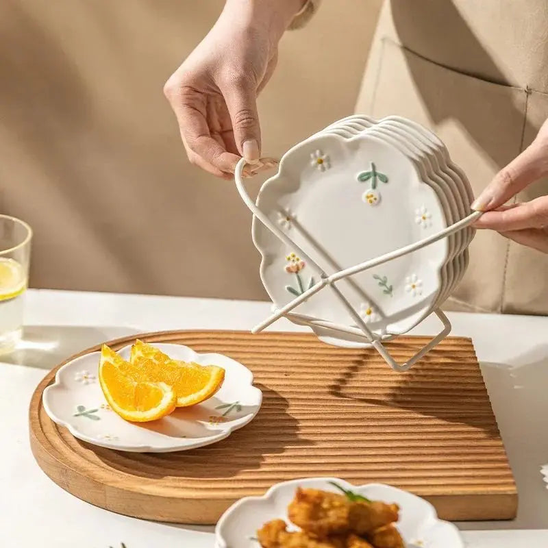 YWDL 6inch Flower Ceramic Dinner Plate Kitchen Relief Frosted Plate For Pasta, Bread, Dessert Restaurant Tableware Dish